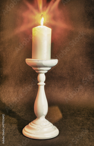 Płonąca świeca
