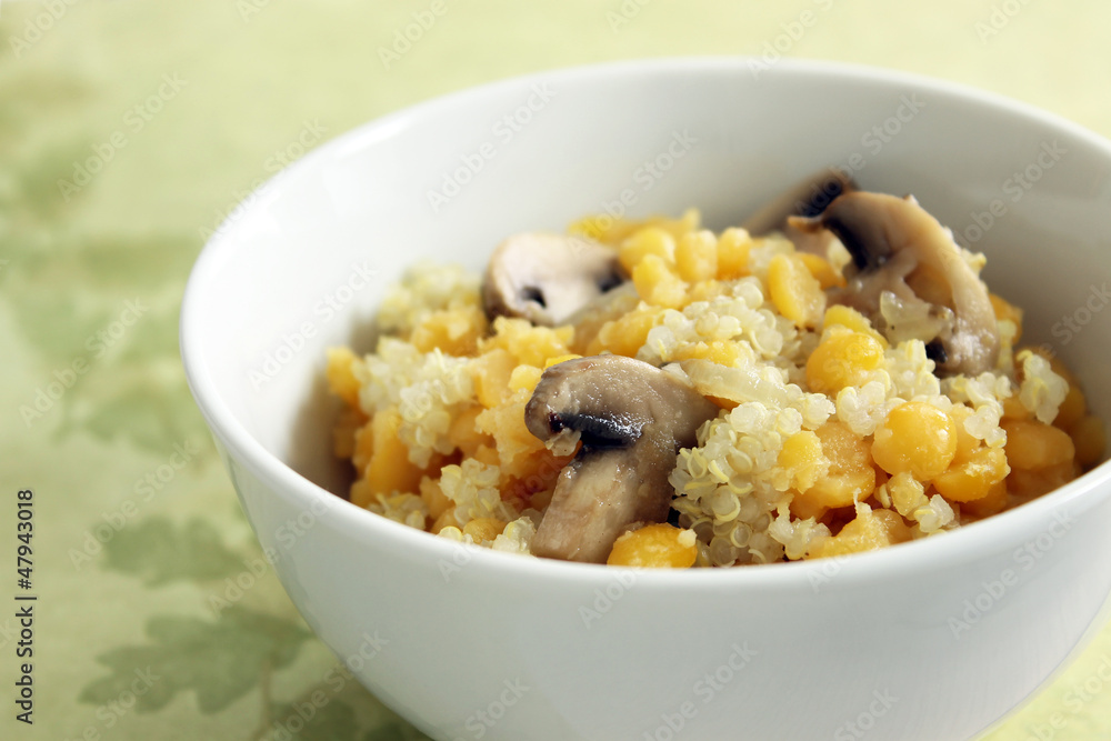 Yellow Split Peas and Quinoa with Mushrooms Yellow Split Peas and Quinoa with Mushrooms
