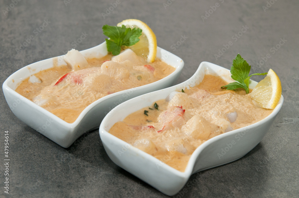 Duo de cassolette homard noix saint Jacques Stock Photo Adobe Stock