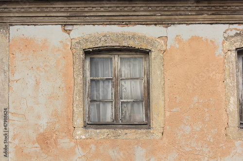 ein altes Fenster