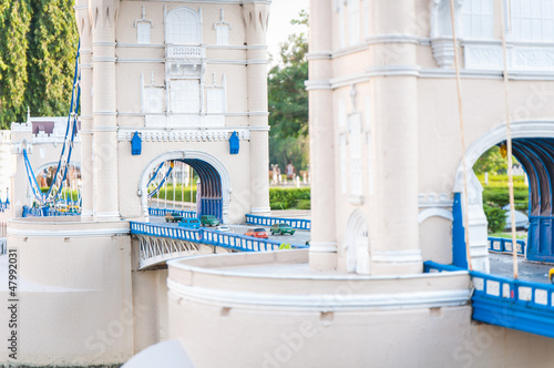 Tower bridge mini siam photo