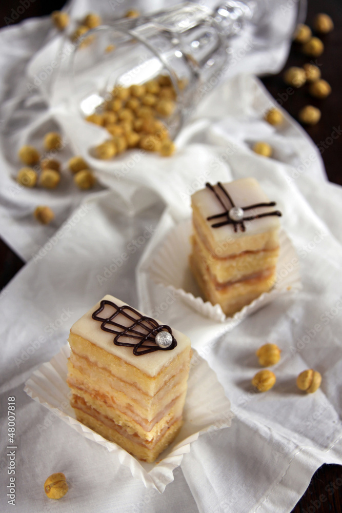 klassische petit fours klassische petit fours