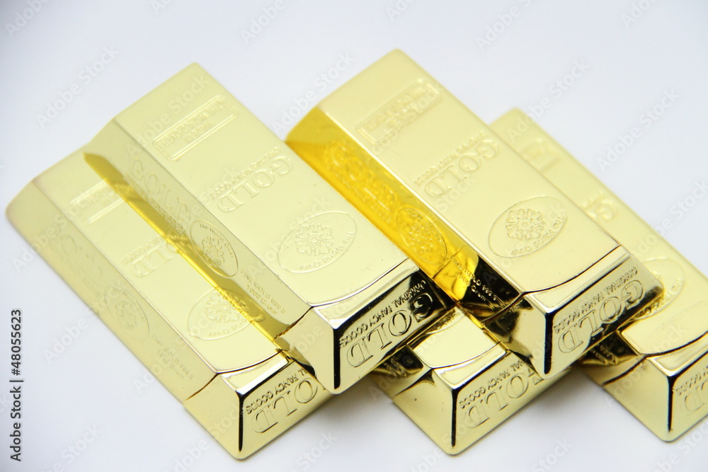 金の延べ棒 金の延べ棒