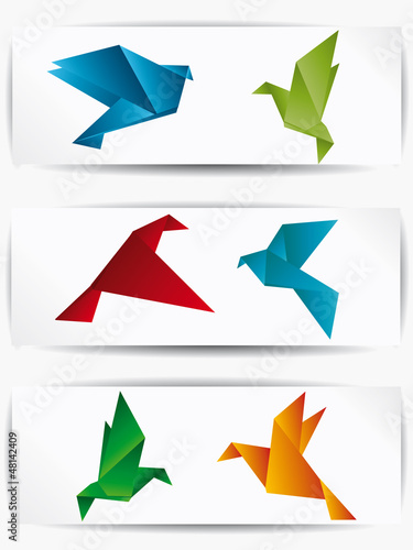 Origami japan paper flying bird