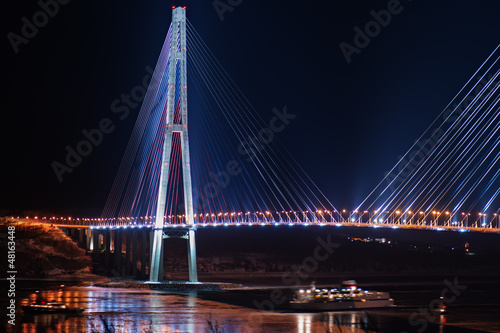 Fototapeta Naklejka Na Ścianę i Meble -  night view of the longest cable-stayed bridge in the world in th