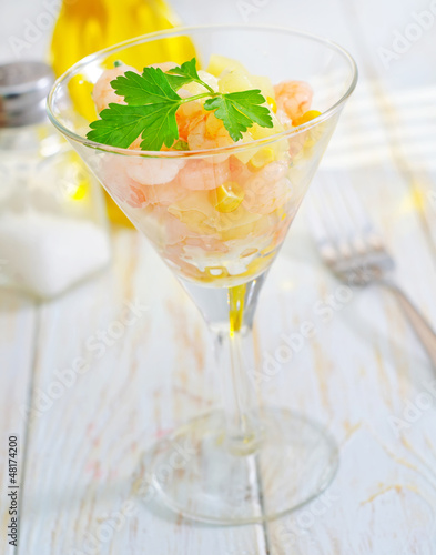 fresh salad with sweet corn and shrimps