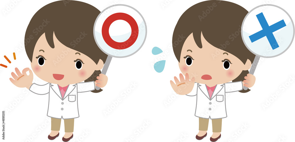 ○と×の札を持つ白衣の女性 ○と×の札を持つ白衣の女性