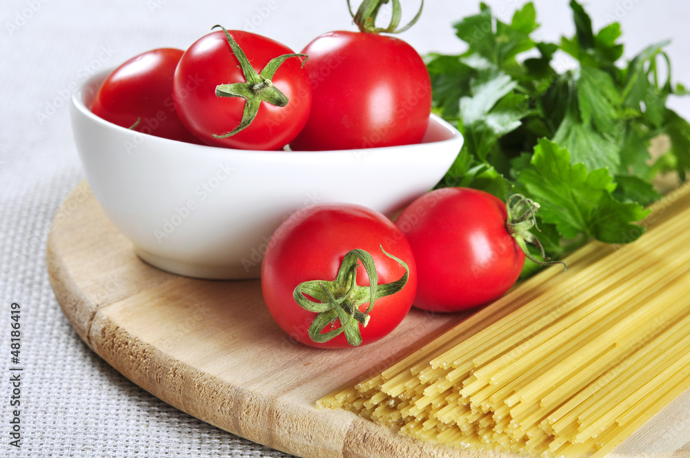Spaghetti and tomatoes Spaghetti and tomatoes