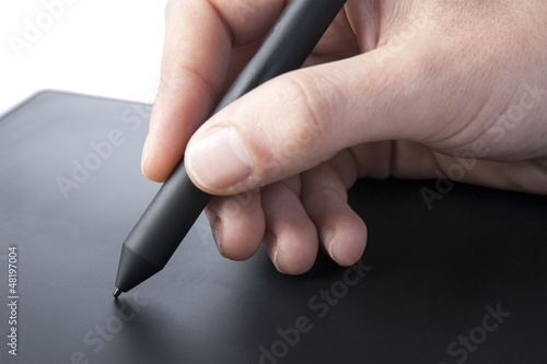 Using a graphics tablet with hand