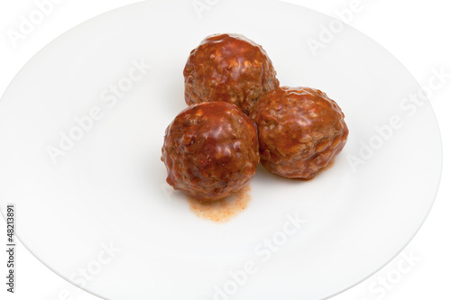 meatballs under meat sauce