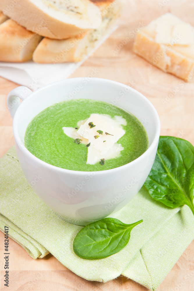 spinach soup with parmesan and crostini spinach soup with parmesan and crostini