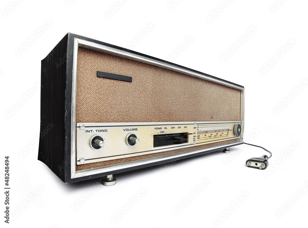 Obraz premium old radio on a white background