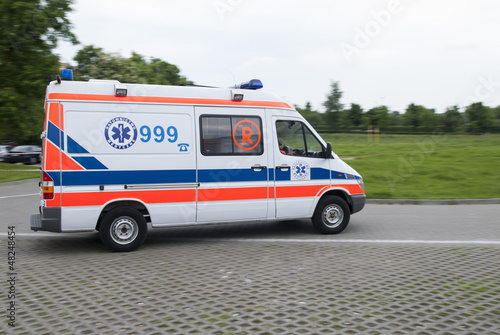 Polish ambulance © KamilJ