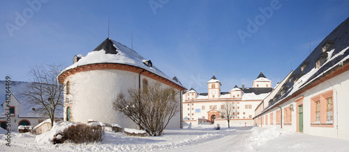 Schloss Augustusburg, Chemnitz, Winter photo