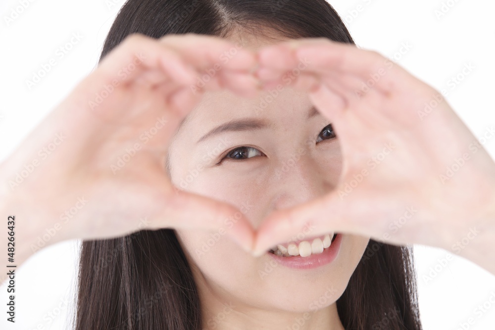 Fototapeta premium ハートの女の子