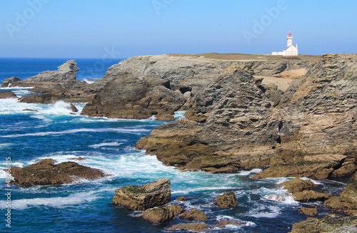 Les Poulaines lighthouse photo