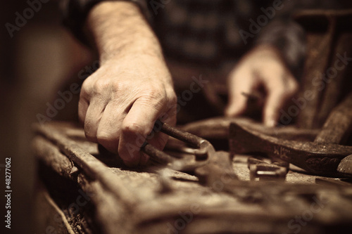 фотографія cobbler at work