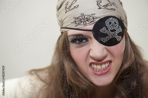 Femme pirate : portrait photo