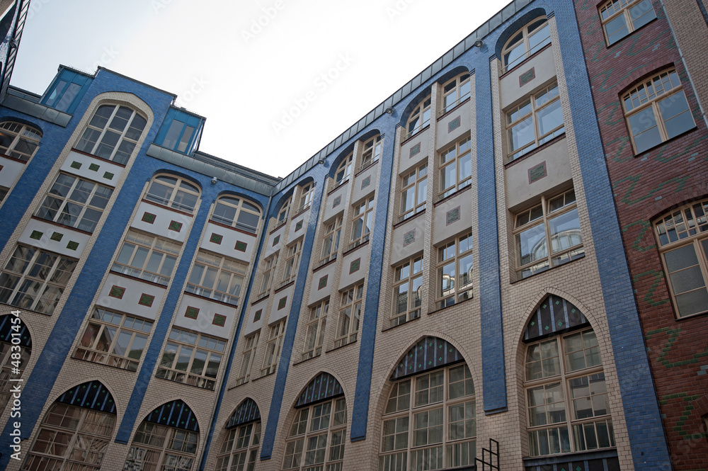 Fototapeta premium Berlin Mitte – Hackesche Höfe – Hof 1 - Ostseite