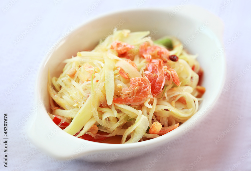 Thai papaya salad