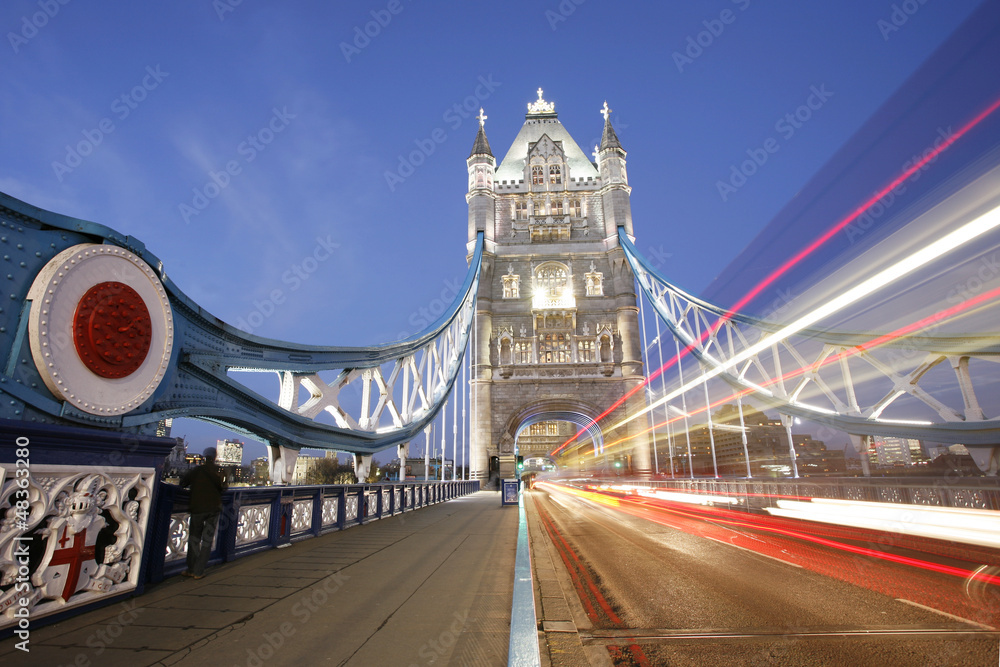 Obraz premium Tower Bridge at night