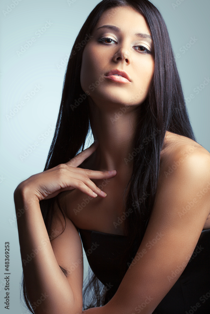 Naklejka premium beautiful woman portrait