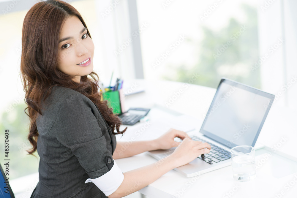 Secretary Secretary