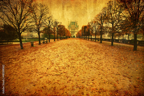 nostalgisch texturiertes Bild vom Tuilerien-Park in Paris photo