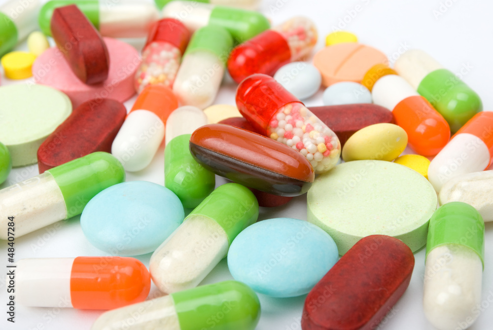 pills isolated on white background pills isolated on white background