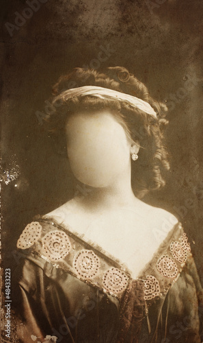 beautiful woman in 1900 photo