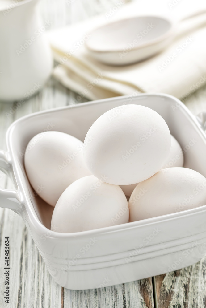 Eggs Eggs