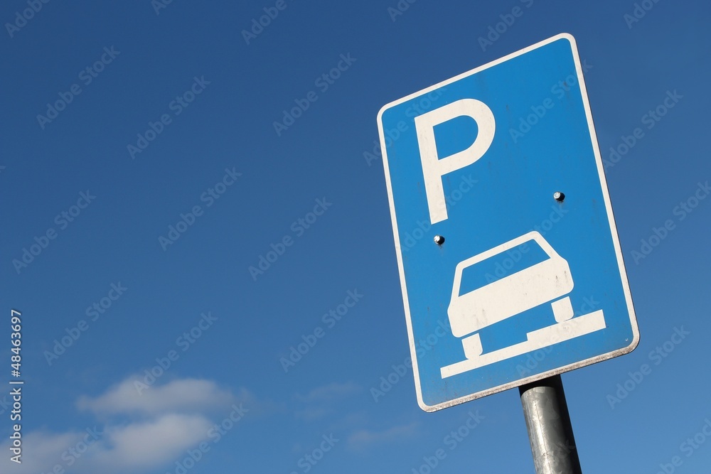 Deutsches Verkehrszeichen: Parken auf Gehwegen Deutsches Verkehrszeichen: Parken auf Gehwegen