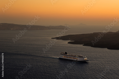 Cruise ship, Fira, Santorini. © Phillips Visuals