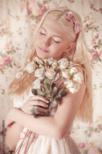 Fototapeta Naklejka Na Ścianę i Meble -  Young girl in pink dress on background.