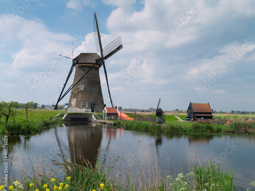 holland rural windmills, molens van kinderdijk photo