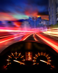 Fotobehang Snelle auto Snelheidsmeter op volle toeren  © coward_lion