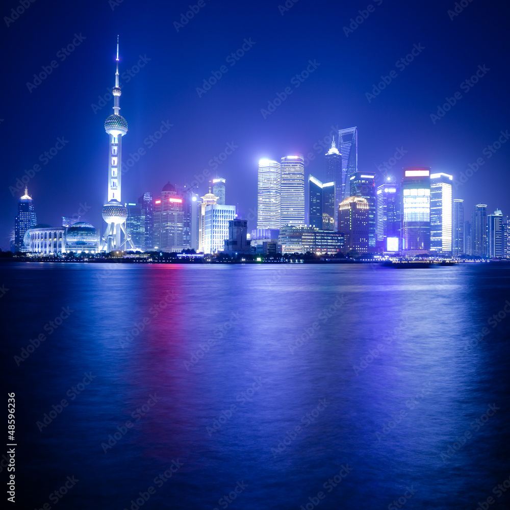 Obraz premium Shanghai Skyline w nocy