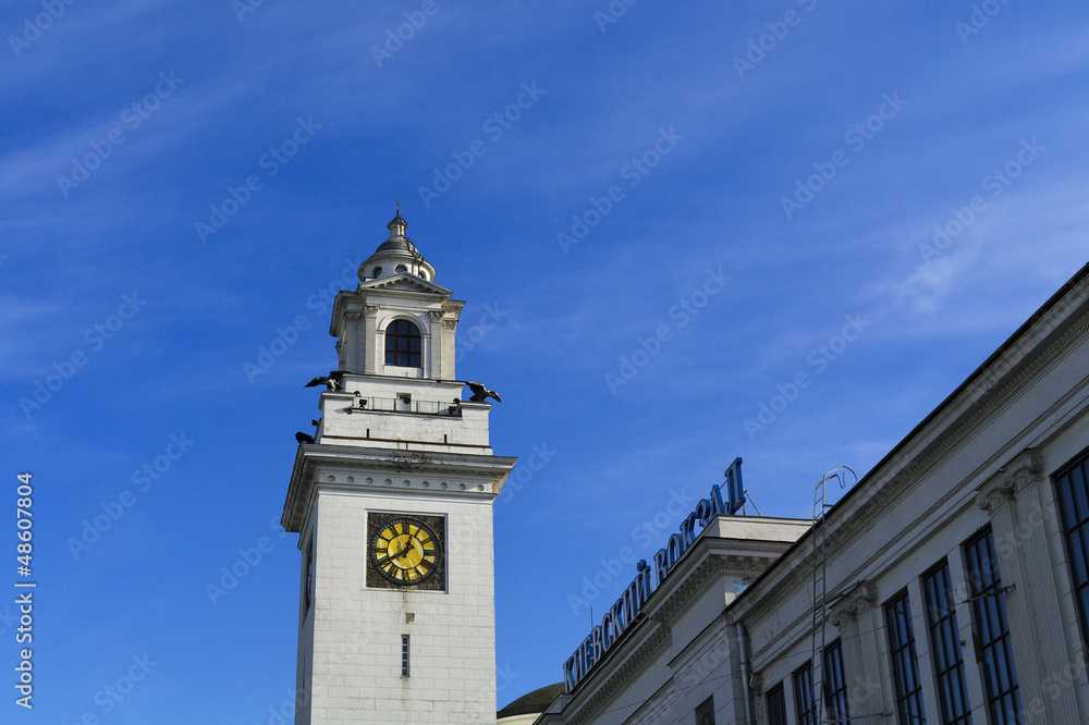 The clock tower of the Kiev railway station in Moscow The clock tower of the Kiev railway station in Moscow