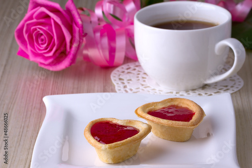 Holiday Tartlets with jam near the cup of tea