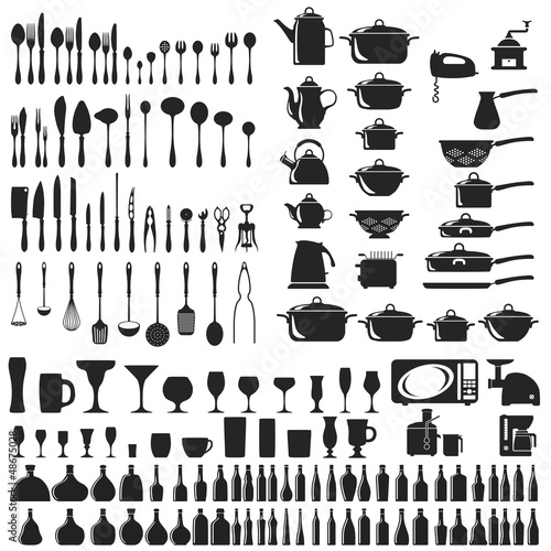 Set of cutlery icons. Vector illustration.