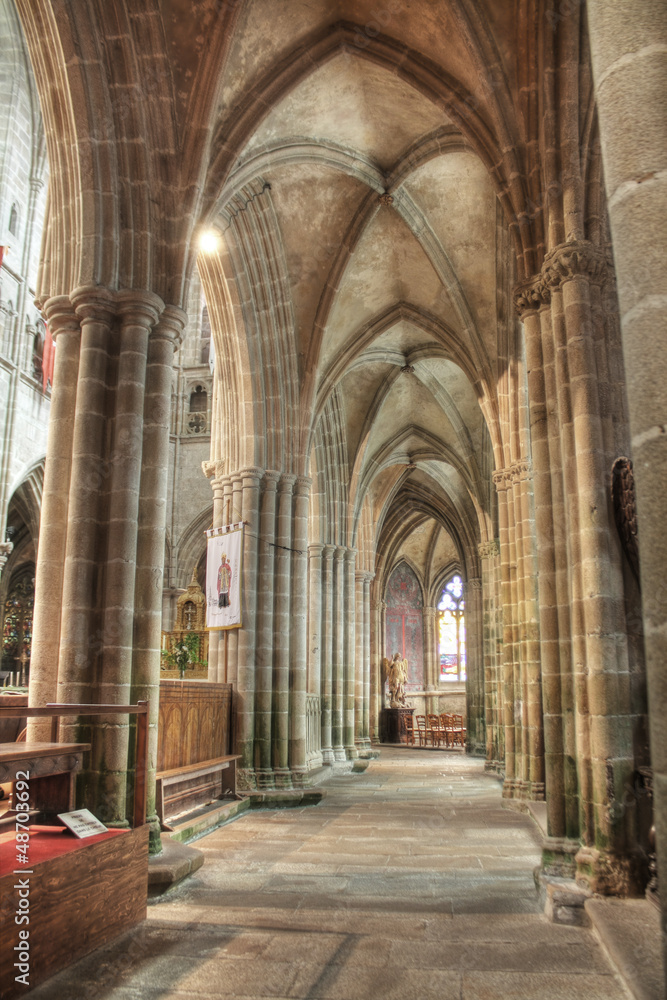 Intérieur de la cathédrale de Tréguier