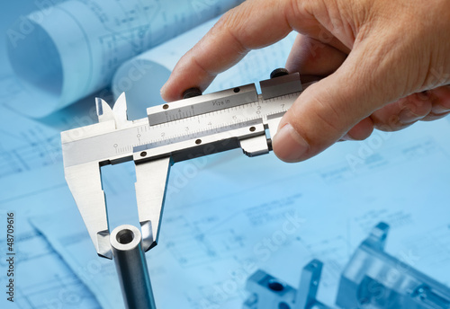 Behang using caliper