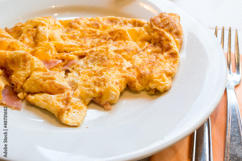 omelet with ham