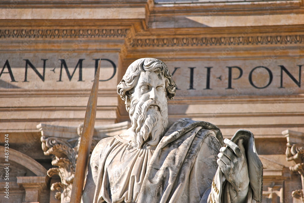 Naklejka premium Città del Vaticano - Roma - Statua San Paolo Apostolo