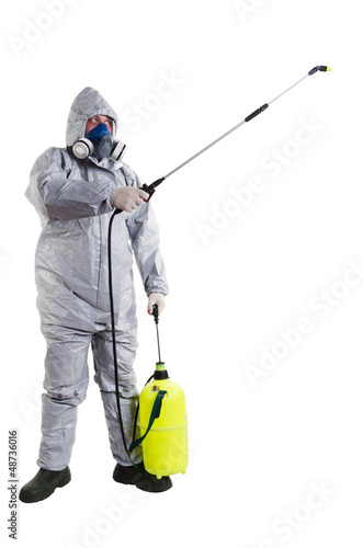 PEST CONTROL WORKER