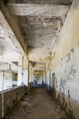 abandoned factory Poland © Nivellen77