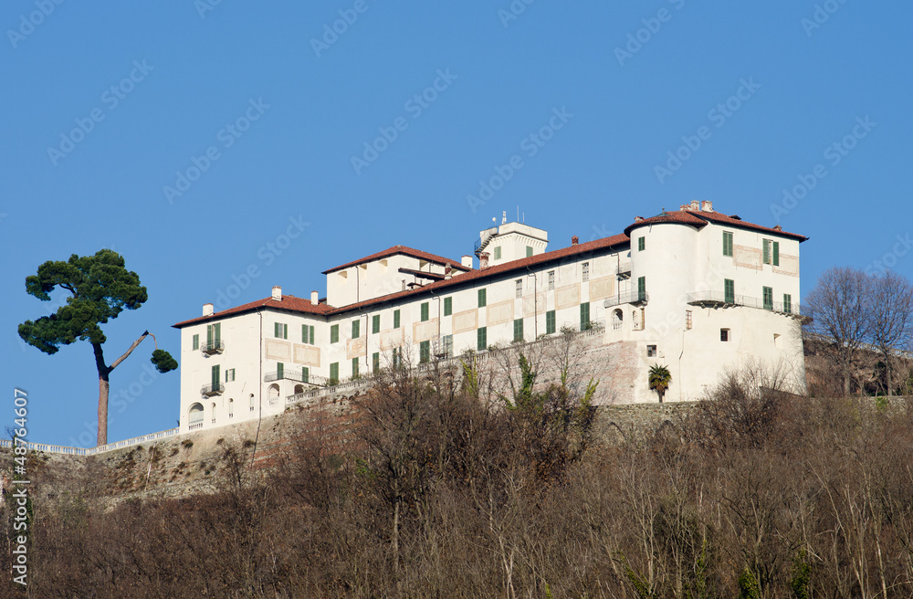 Castello di Masino visto da valle - To - Piemonte