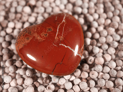 Rotes Herz auf Pfeffer