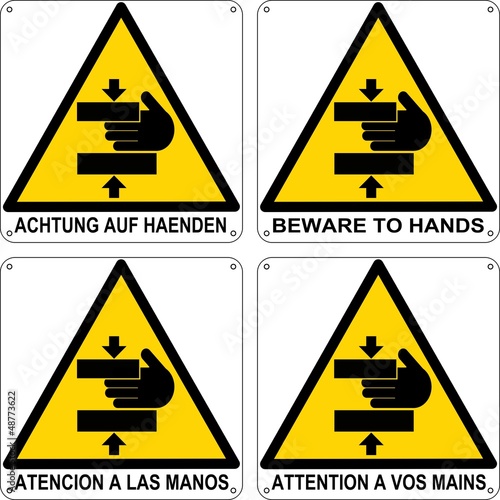 CARTELLO ATTENZIONE ALLE MANI MULTILINGUE
