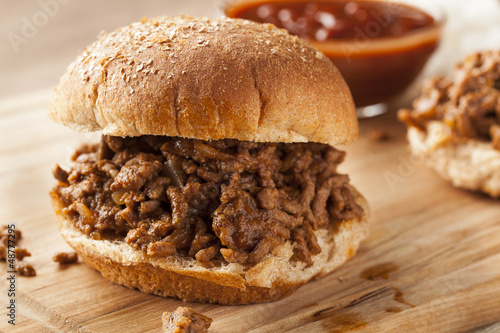 Sloppy Barbecue Beef Sandwhich